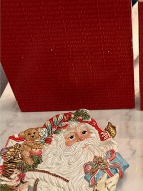 Fitz and Floyd Red Santa Decorative Holiday Platter